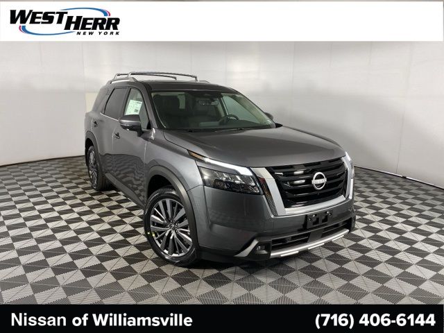 2025 Nissan Pathfinder SL