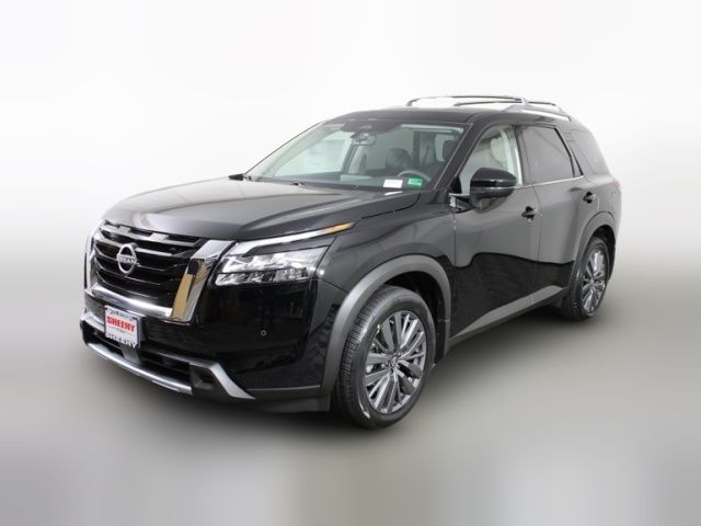 2025 Nissan Pathfinder SL