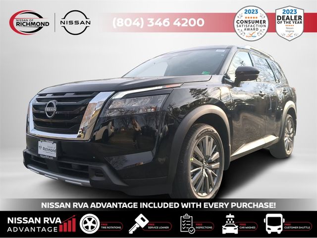 2025 Nissan Pathfinder SL