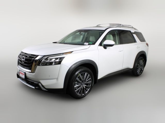 2025 Nissan Pathfinder SL