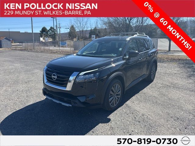 2025 Nissan Pathfinder SL