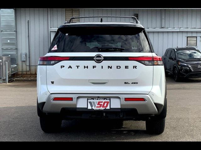 2025 Nissan Pathfinder SL