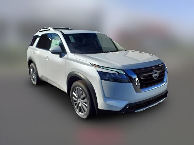 2025 Nissan Pathfinder SL