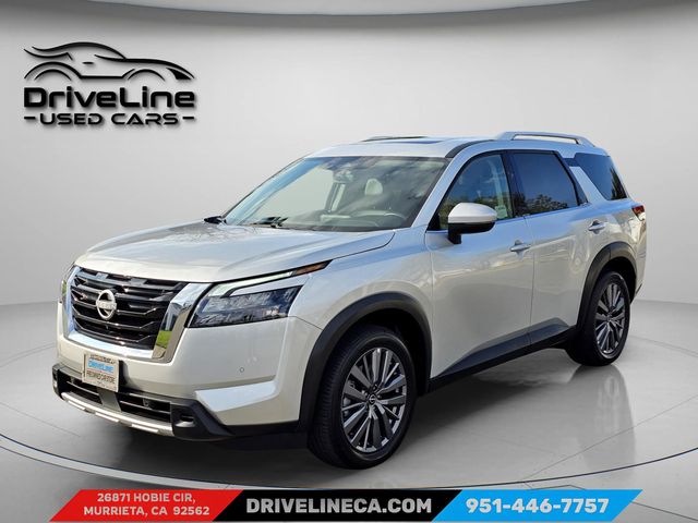 2025 Nissan Pathfinder SL