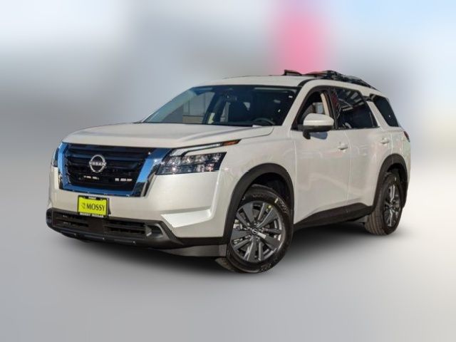 2025 Nissan Pathfinder SV