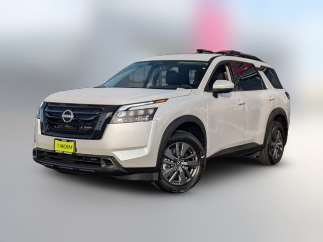 2025 Nissan Pathfinder SV