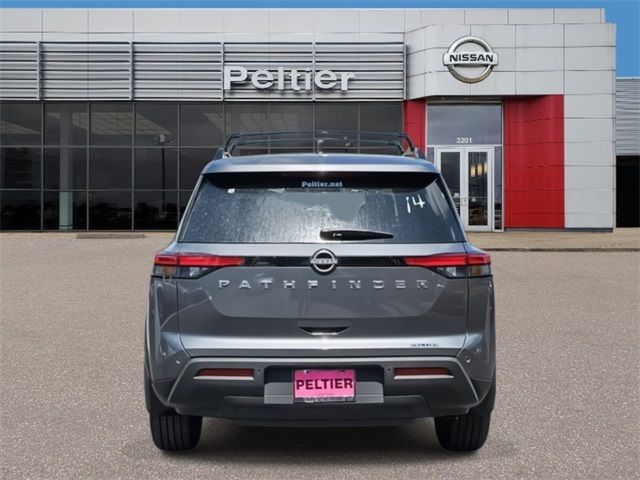 2025 Nissan Pathfinder SV