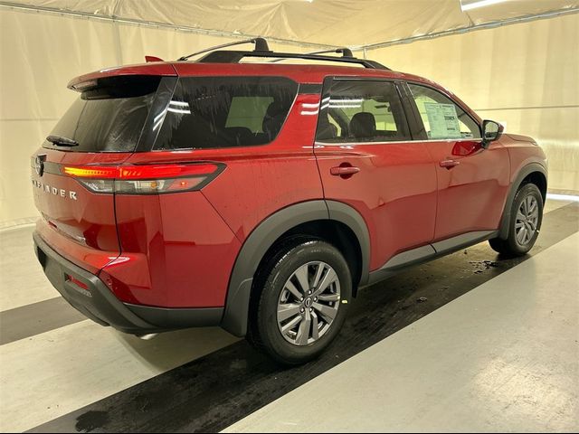 2025 Nissan Pathfinder SV
