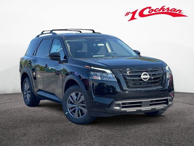 2025 Nissan Pathfinder SV
