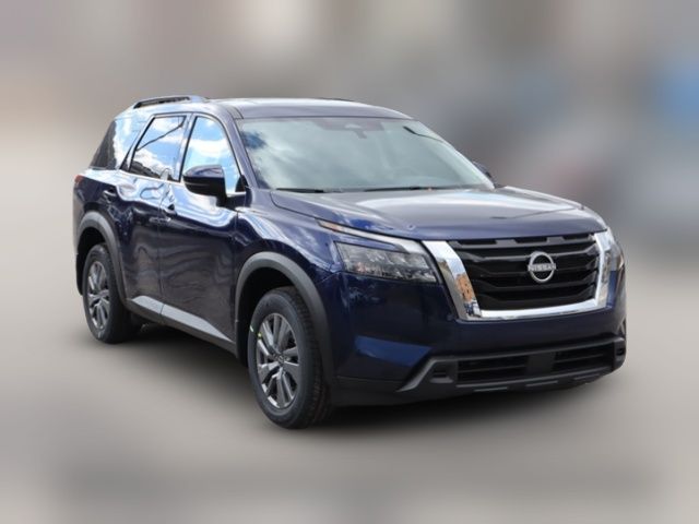 2025 Nissan Pathfinder SV