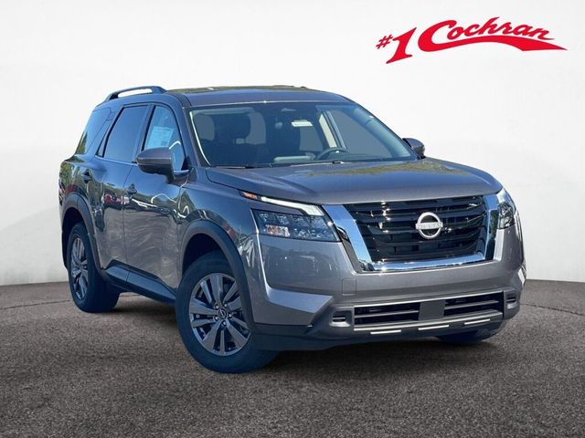 2025 Nissan Pathfinder SV