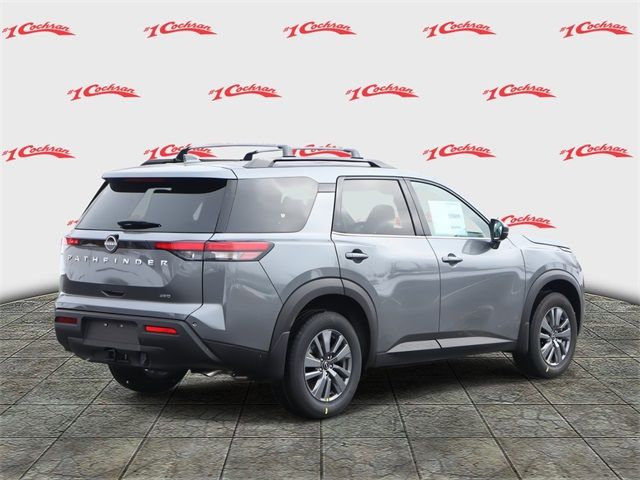 2025 Nissan Pathfinder SV