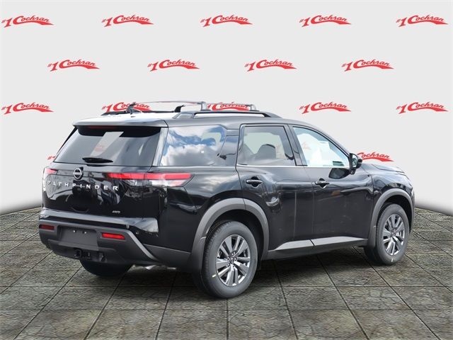 2025 Nissan Pathfinder SV