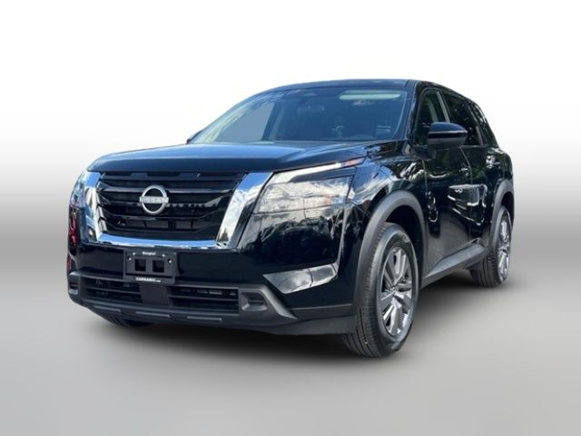 2025 Nissan Pathfinder S