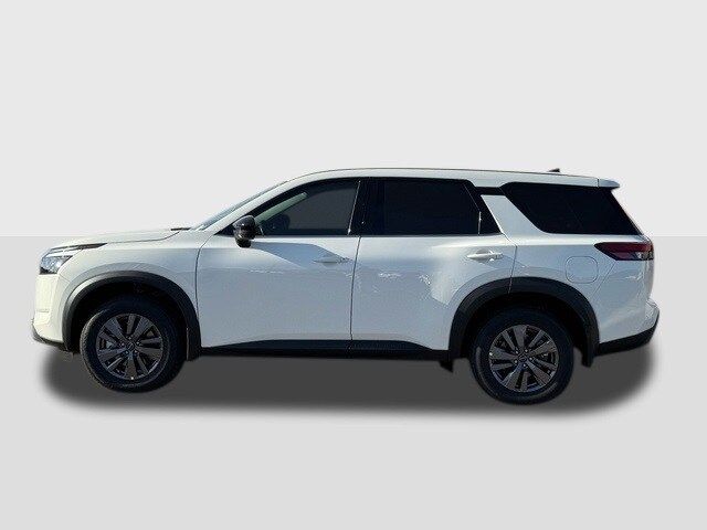 2025 Nissan Pathfinder S