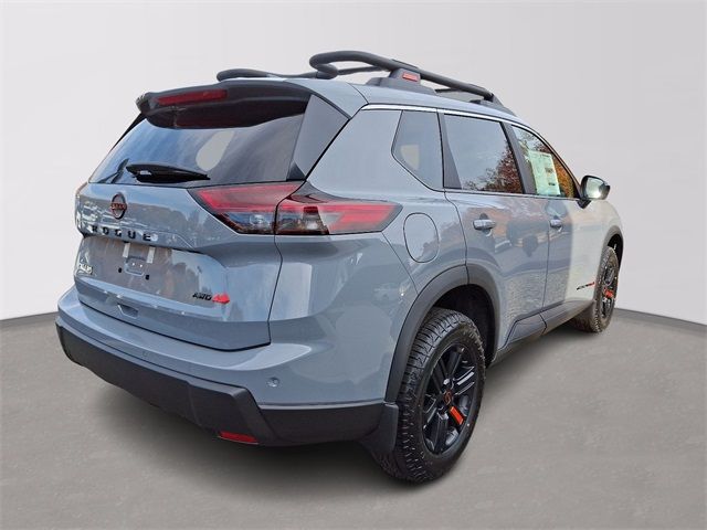 2025 Nissan Rogue Rock Creek