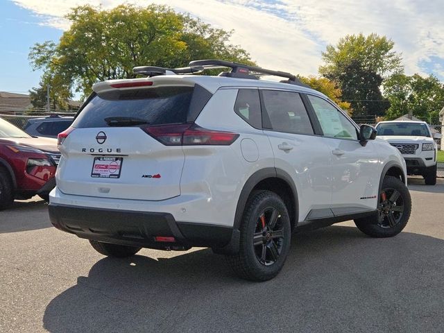 2025 Nissan Rogue Rock Creek