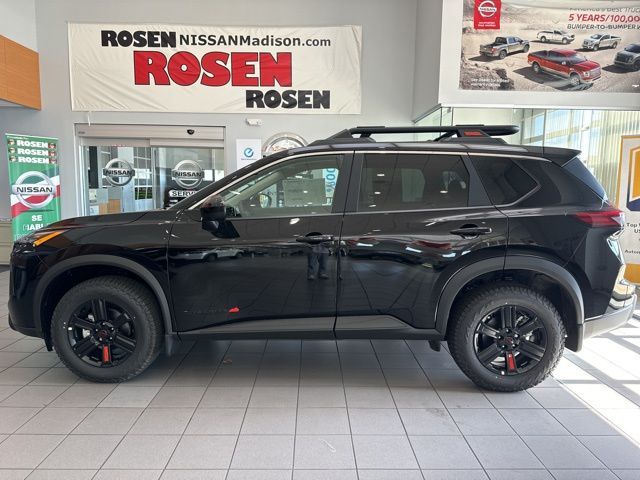 2025 Nissan Rogue Rock Creek