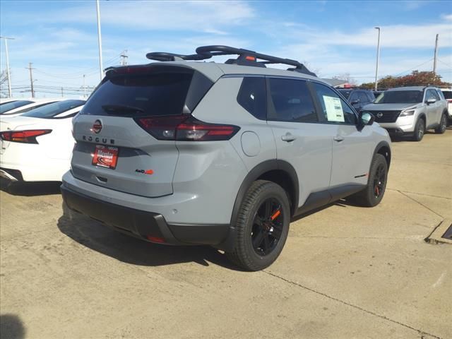 2025 Nissan Rogue Rock Creek