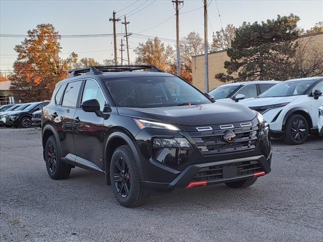 2025 Nissan Rogue Rock Creek