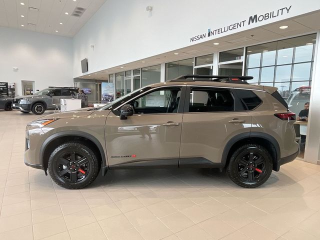 2025 Nissan Rogue Rock Creek