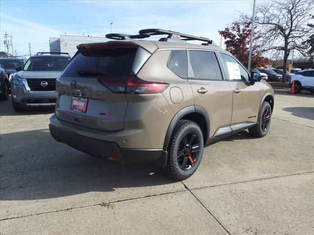 2025 Nissan Rogue Rock Creek