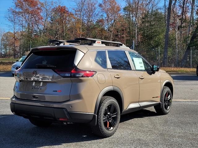 2025 Nissan Rogue Rock Creek