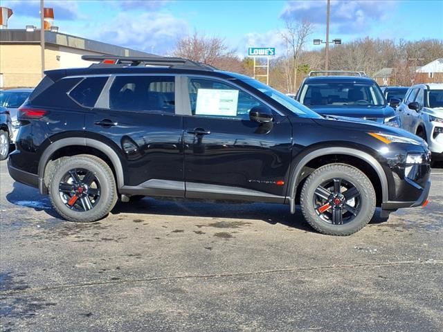 2025 Nissan Rogue Rock Creek