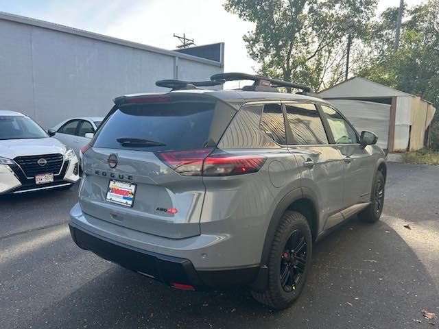 2025 Nissan Rogue Rock Creek