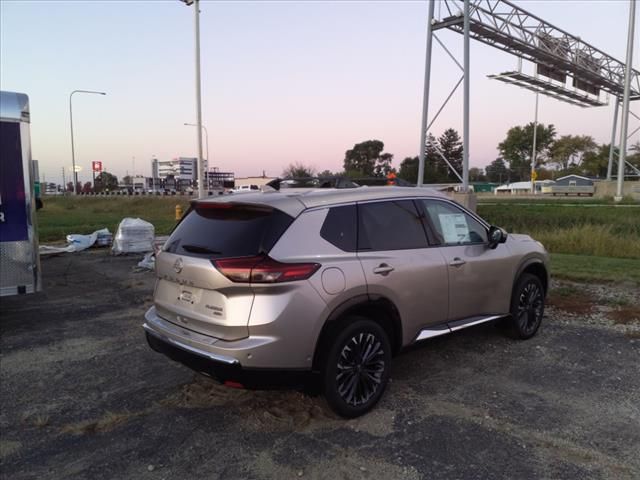 2025 Nissan Rogue Platinum