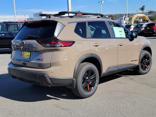 2025 Nissan Rogue Rock Creek