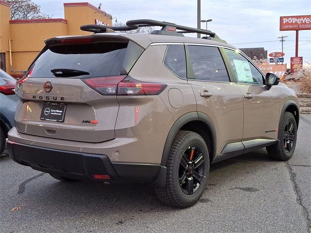 2025 Nissan Rogue Rock Creek