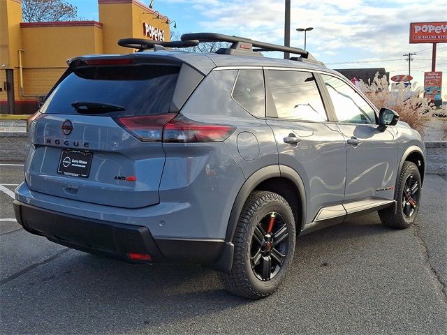 2025 Nissan Rogue Rock Creek