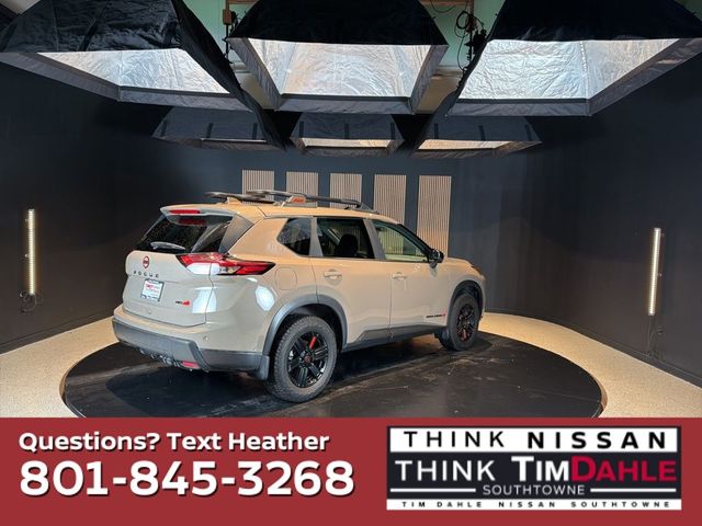 2025 Nissan Rogue Rock Creek