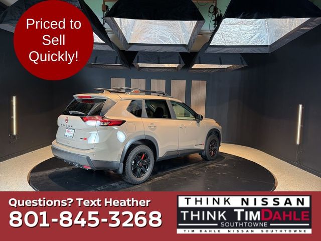 2025 Nissan Rogue Rock Creek