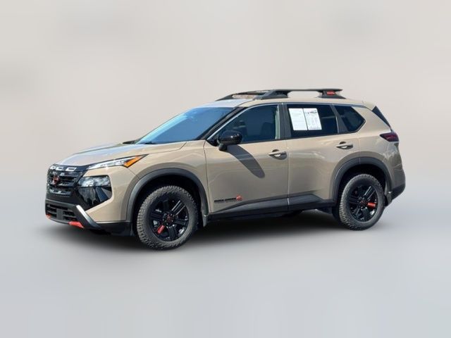 2025 Nissan Rogue Rock Creek