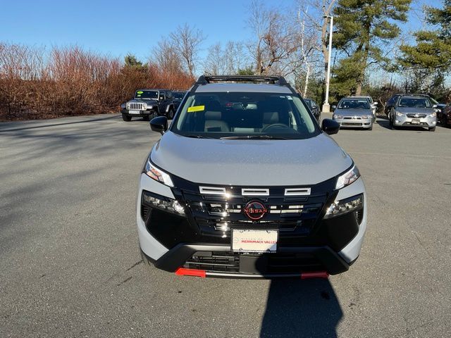 2025 Nissan Rogue Rock Creek