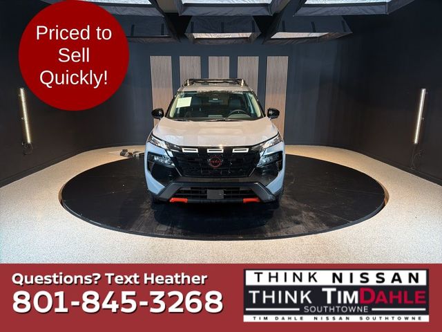 2025 Nissan Rogue Rock Creek