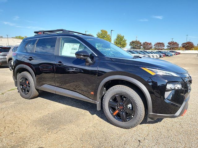 2025 Nissan Rogue Rock Creek