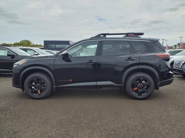 2025 Nissan Rogue Rock Creek