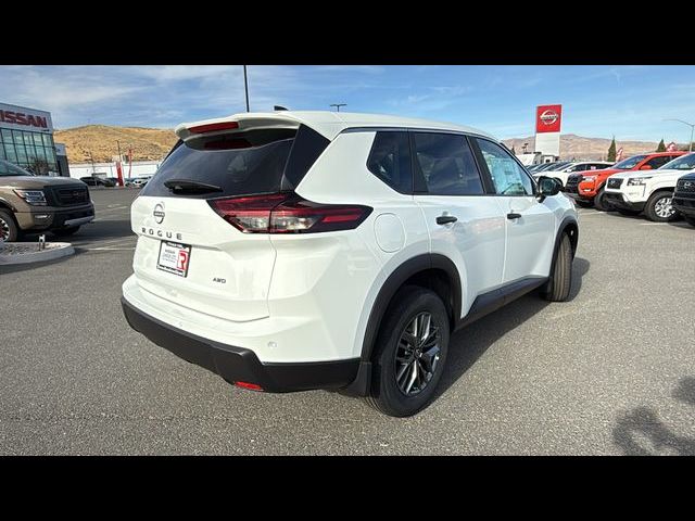 2025 Nissan Rogue S