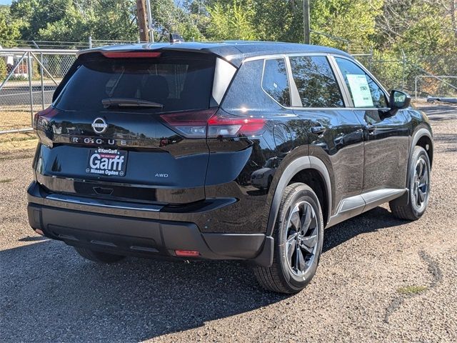 2025 Nissan Rogue SV