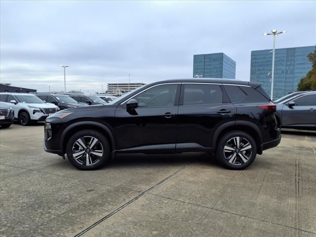 2025 Nissan Rogue SL