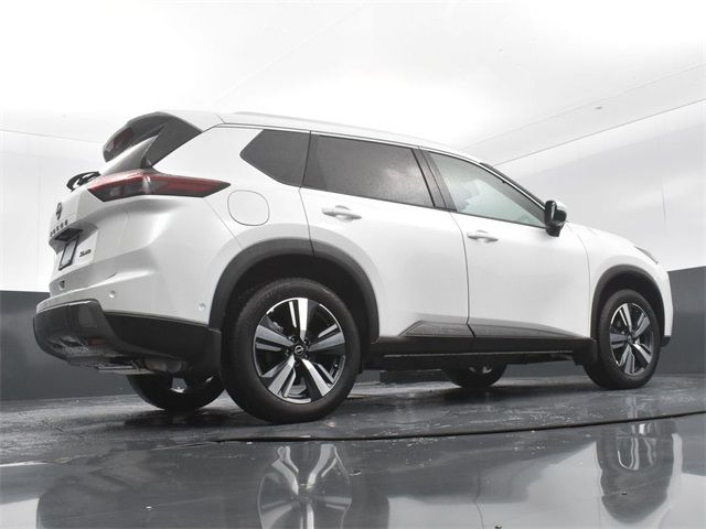 2025 Nissan Rogue SL