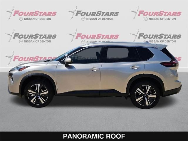 2025 Nissan Rogue SL