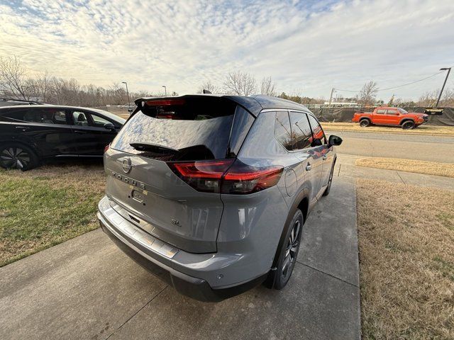 2025 Nissan Rogue SL