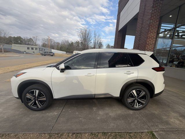 2025 Nissan Rogue SL