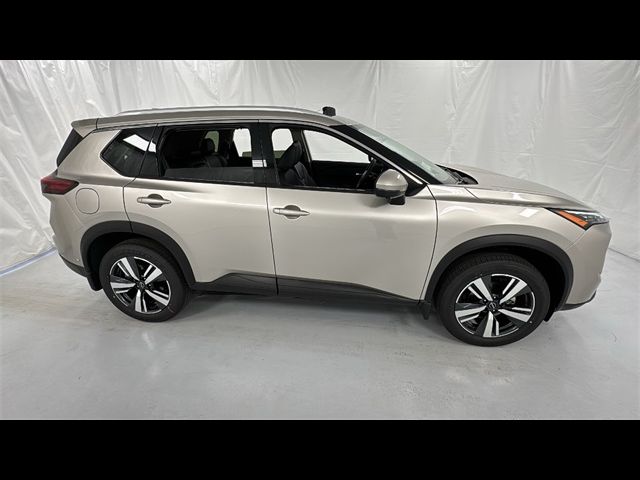 2025 Nissan Rogue SL