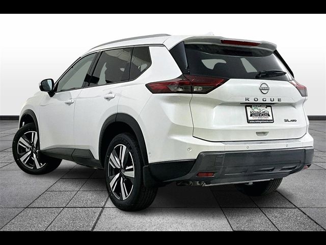 2025 Nissan Rogue SL