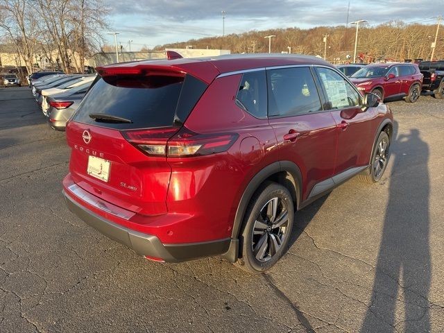 2025 Nissan Rogue SL